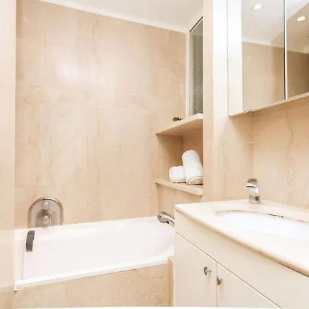 Apartment Private - Arc De Triomphe Paris